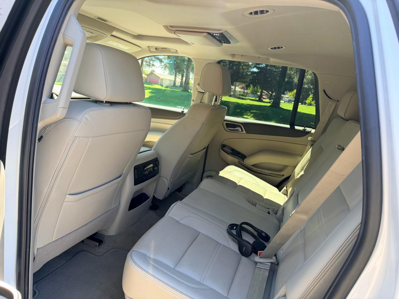 GMC Yukon Denali 4WD 2017