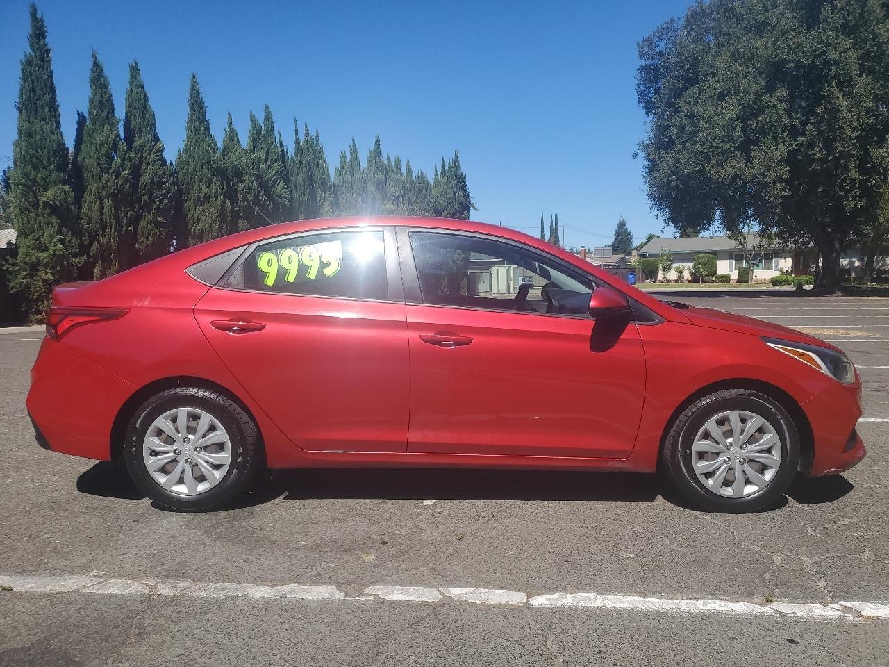 Hyundai Accent SEL 4-Door 6A 2020