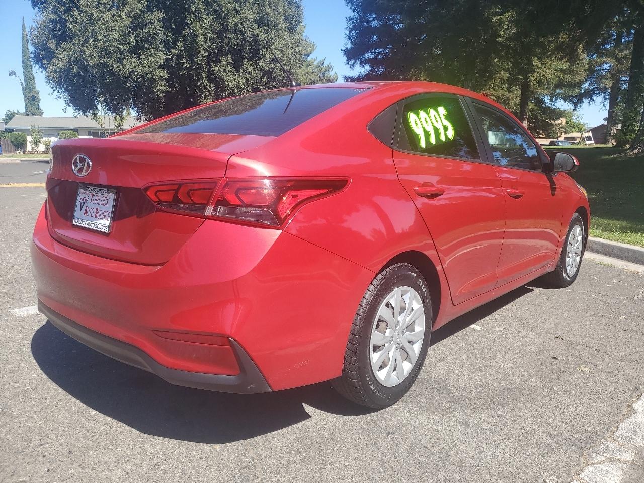 Hyundai Accent SEL 4-Door 6A 2020