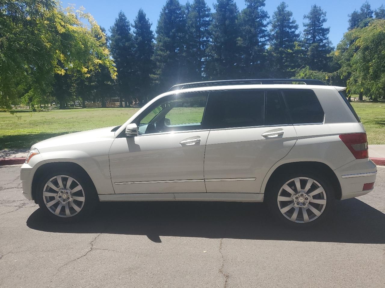 Mercedes-Benz GLK-Class GLK350 4MATIC 2012