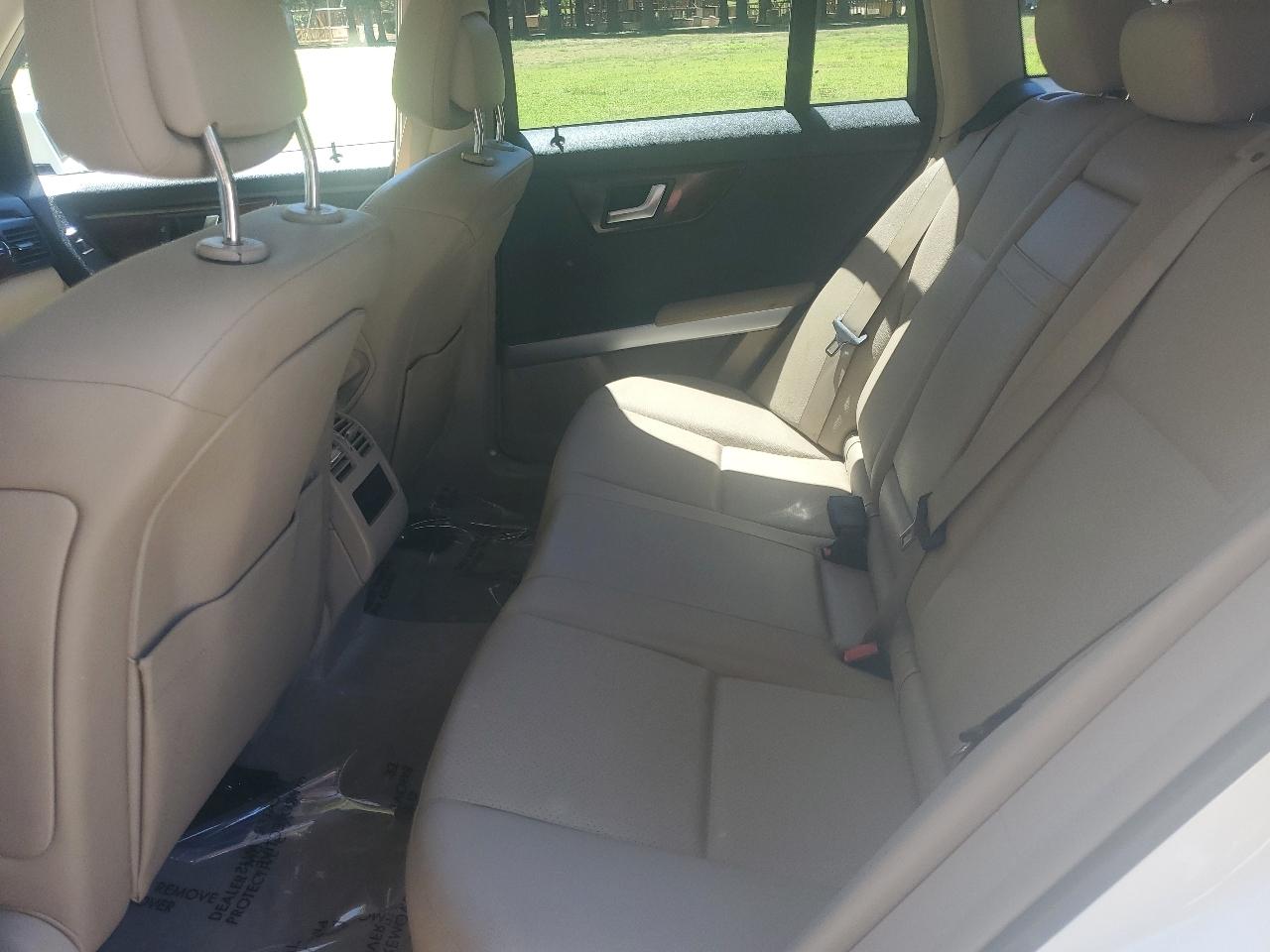 Mercedes-Benz GLK-Class GLK350 4MATIC 2012