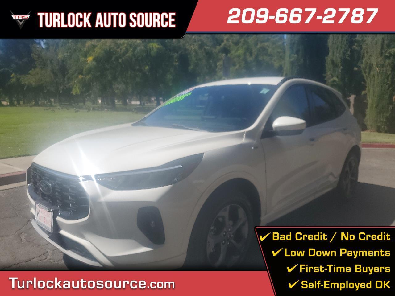 2024 Ford Escape ST-Line Select  Hybrid AWD
