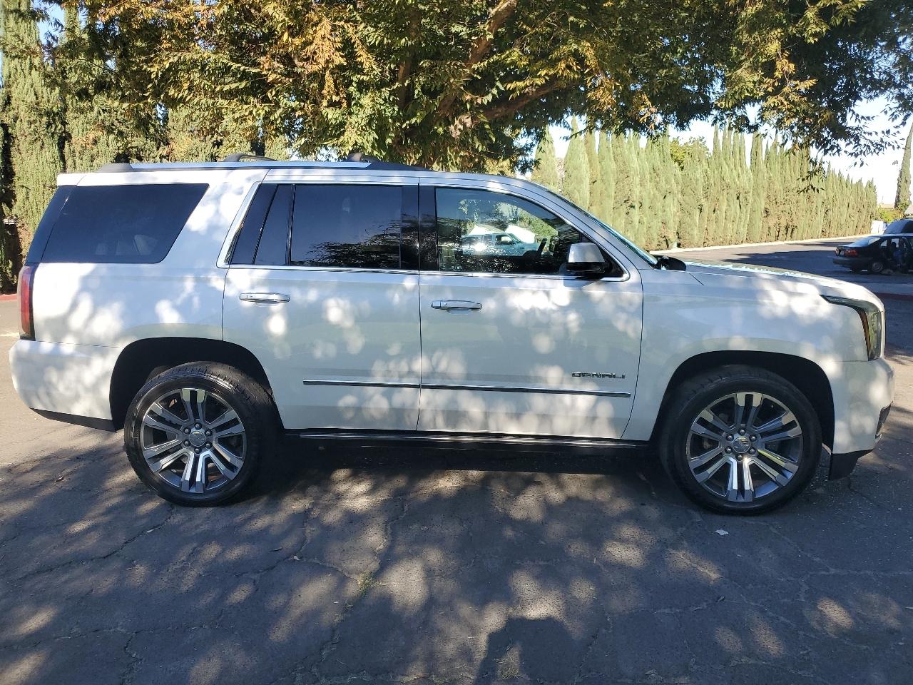 GMC Yukon 4WD 4dr Denali 2018