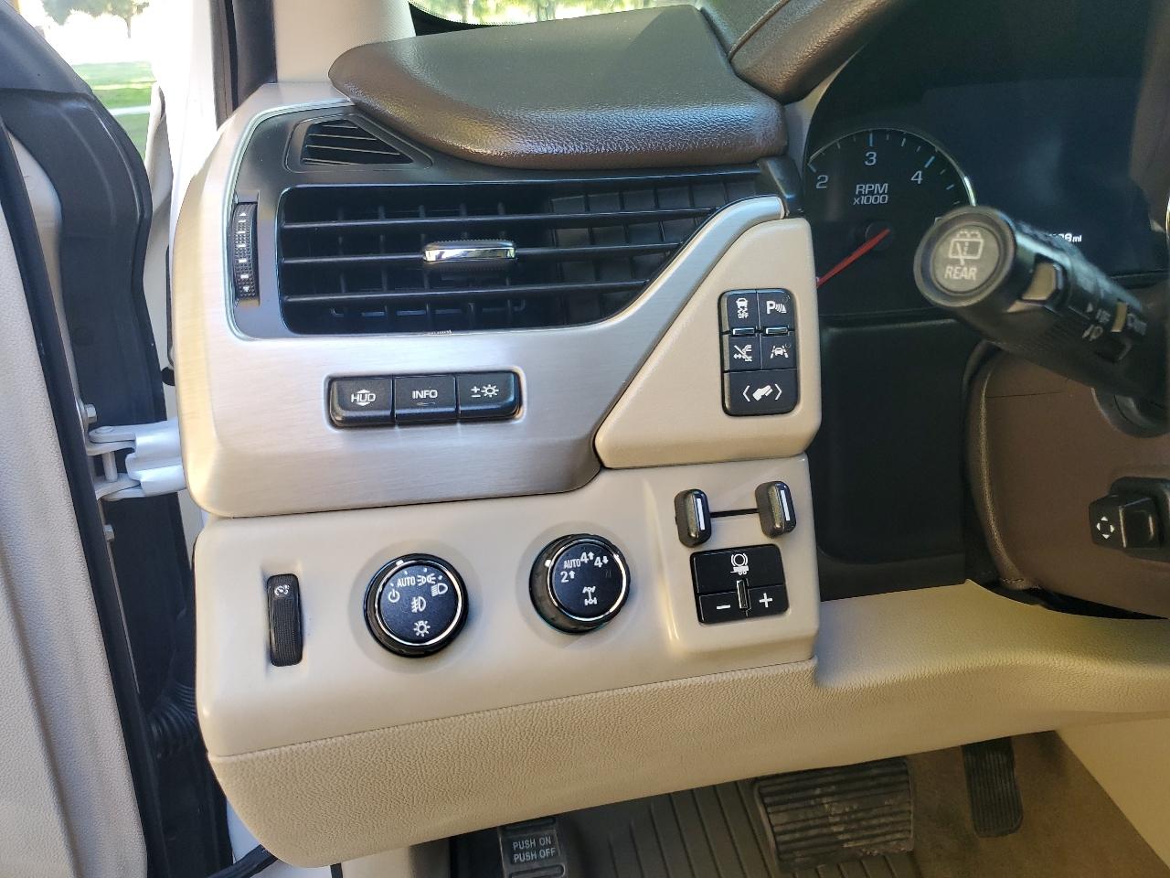 GMC Yukon 4WD 4dr Denali 2018