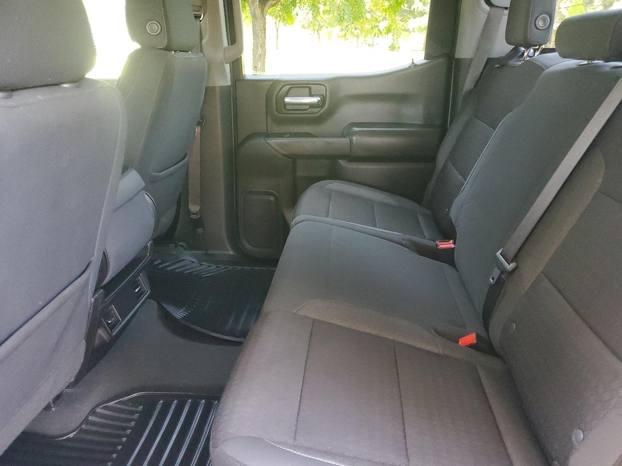 Chevrolet Silverado 1500 Trail Boss Custom Crew Cab 4WD 2022