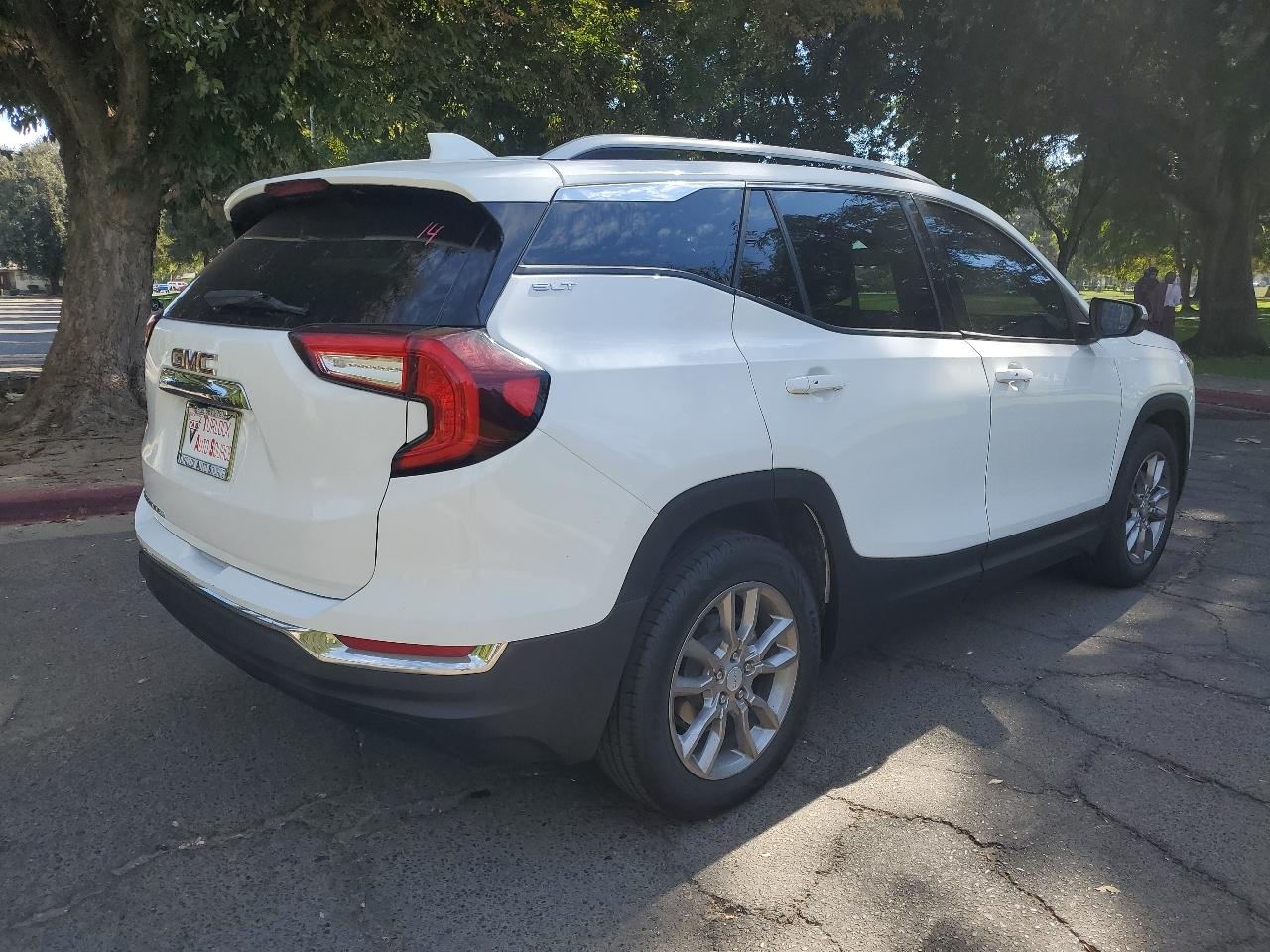 GMC Terrain FWD 4dr SLT 2022