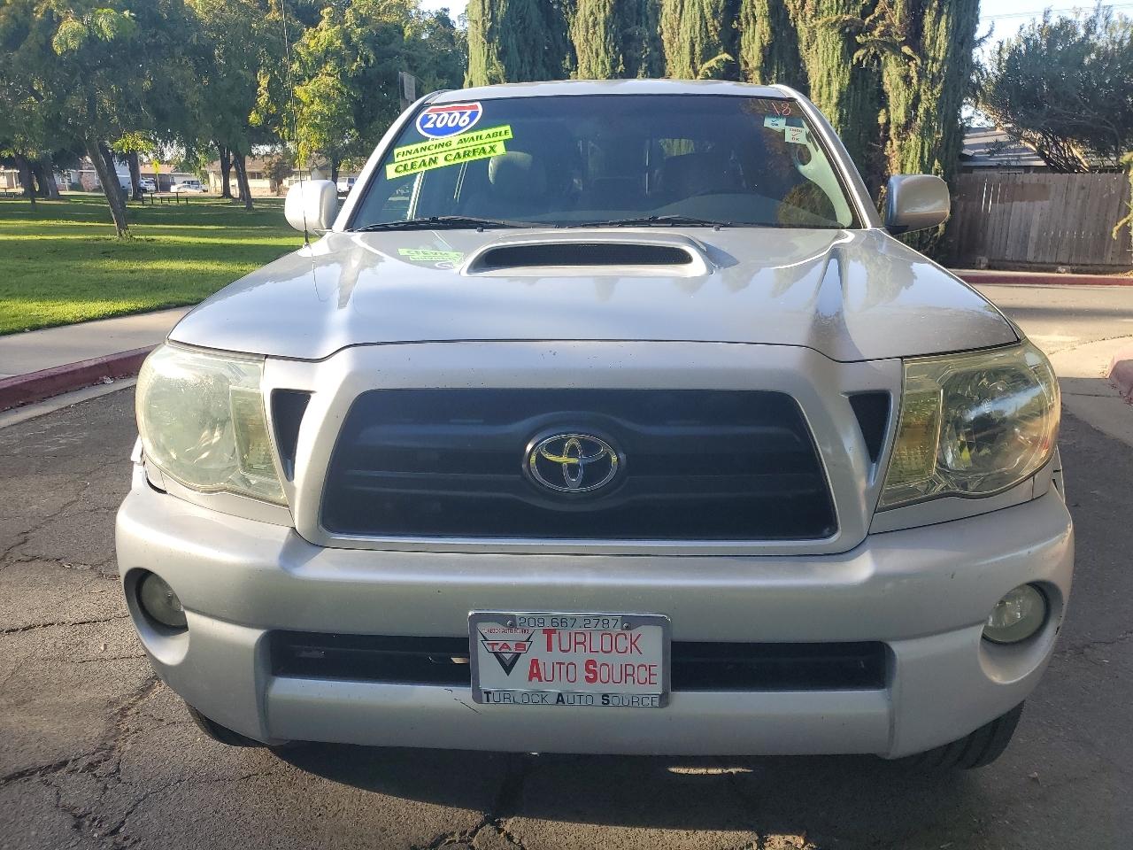 Toyota Tacoma PreRunner Double Cab Long Bed V6 2WD 2006