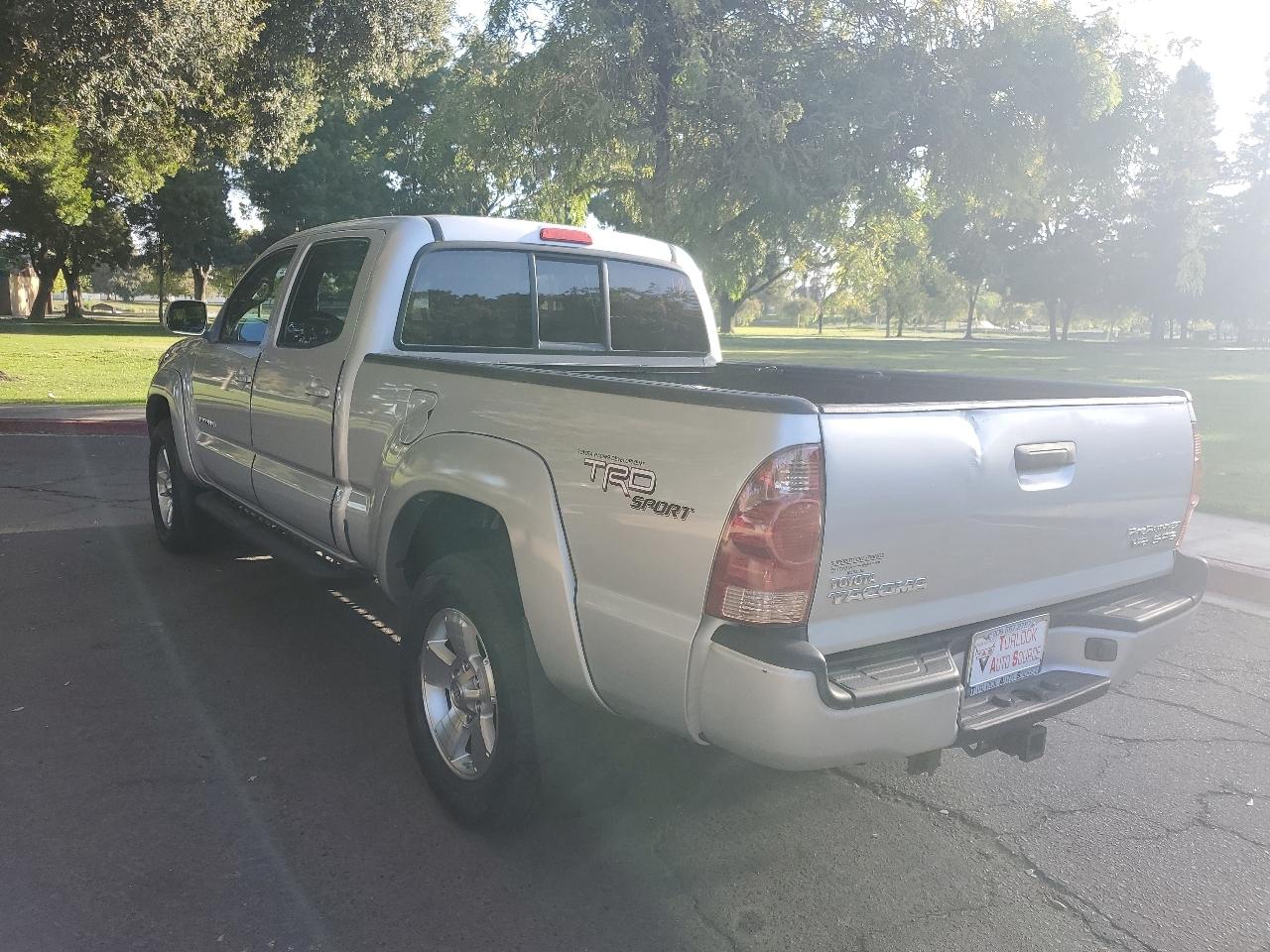Toyota Tacoma PreRunner Double Cab Long Bed V6 2WD 2006