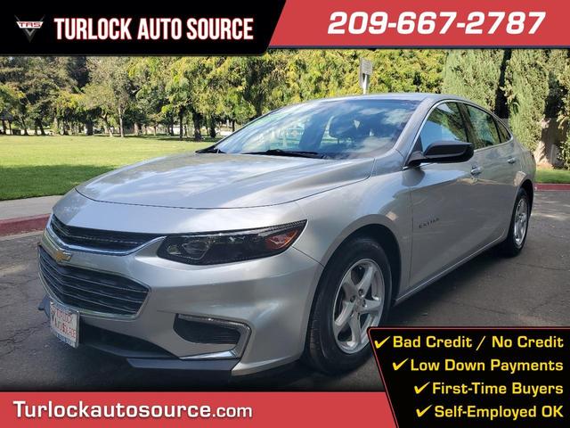 Silver 2018 Chevrolet Malibu Sedan Front-Wheel Drive 6-Speed Automatic