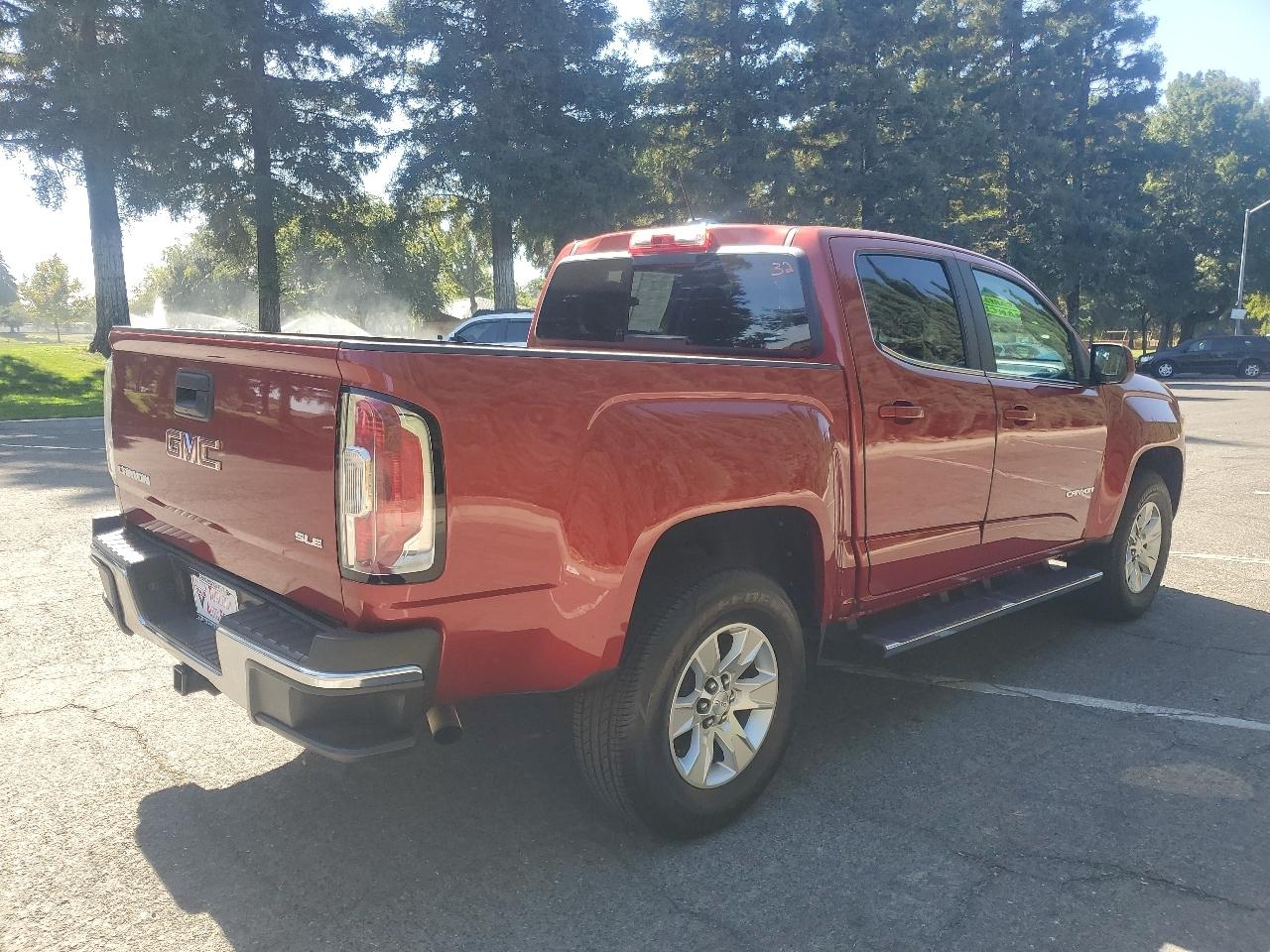 GMC Canyon SLE Crew Cab 2WD Long Box 2016