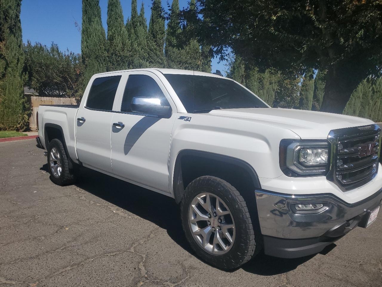 GMC Sierra 1500 SLT Crew Cab Short Box 4WD 2018