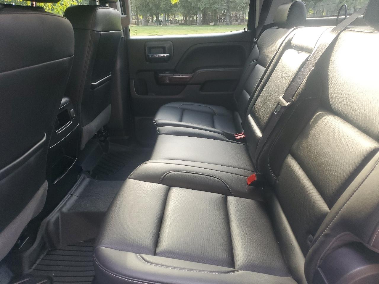 GMC Sierra 1500 4WD Crew Cab 143.5" SLT 2018