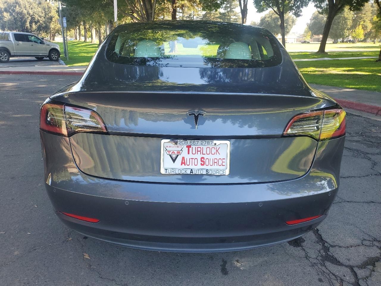 Tesla Model 3 RWD 2022