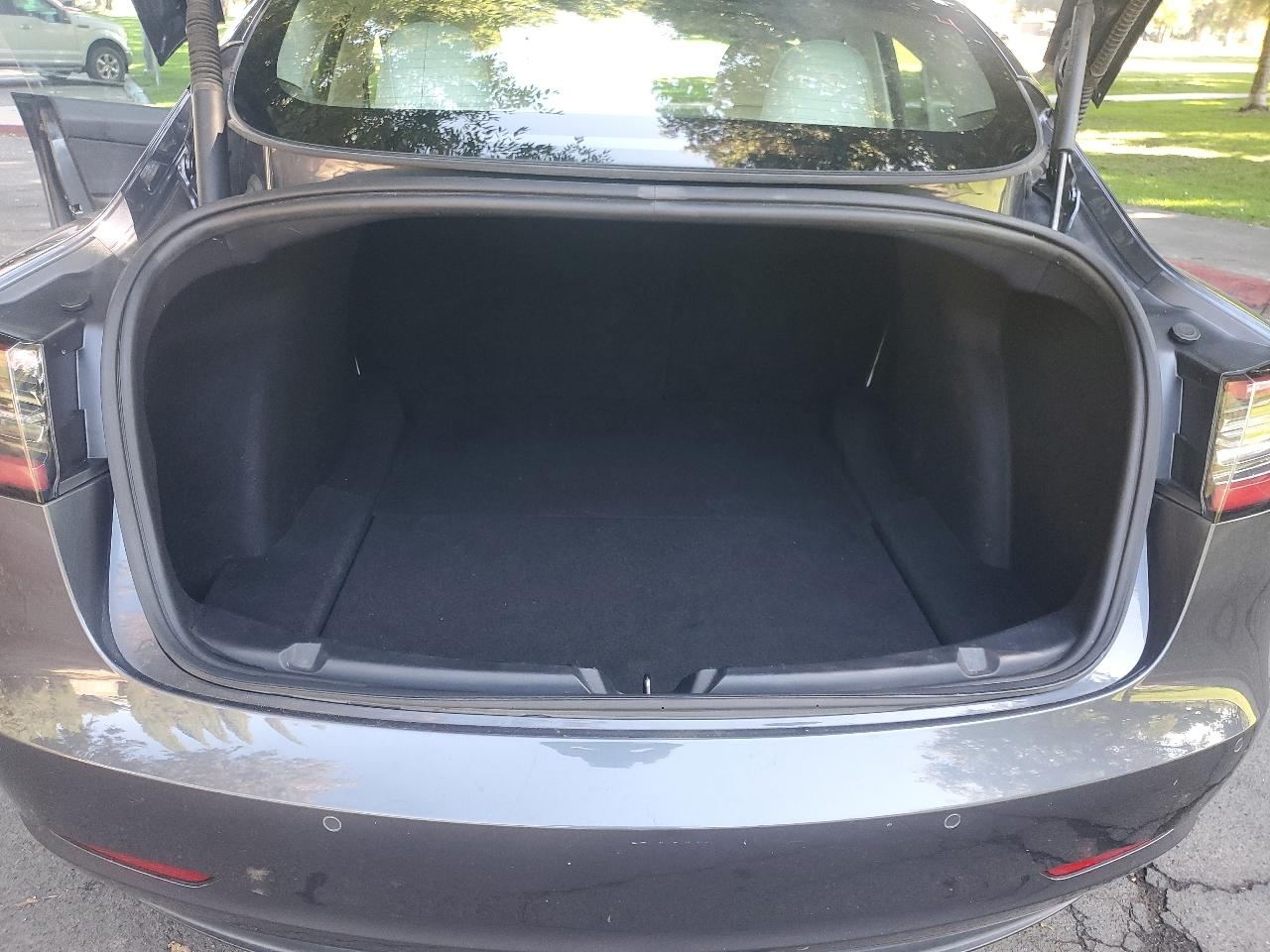 Tesla Model 3 RWD 2022