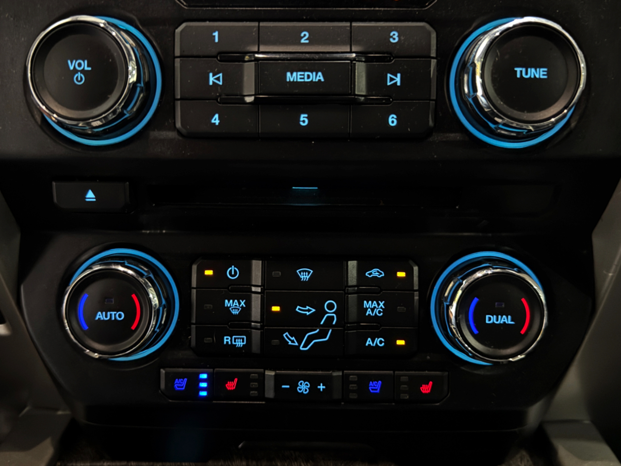 Ford Super Duty F-250 SRW  2018