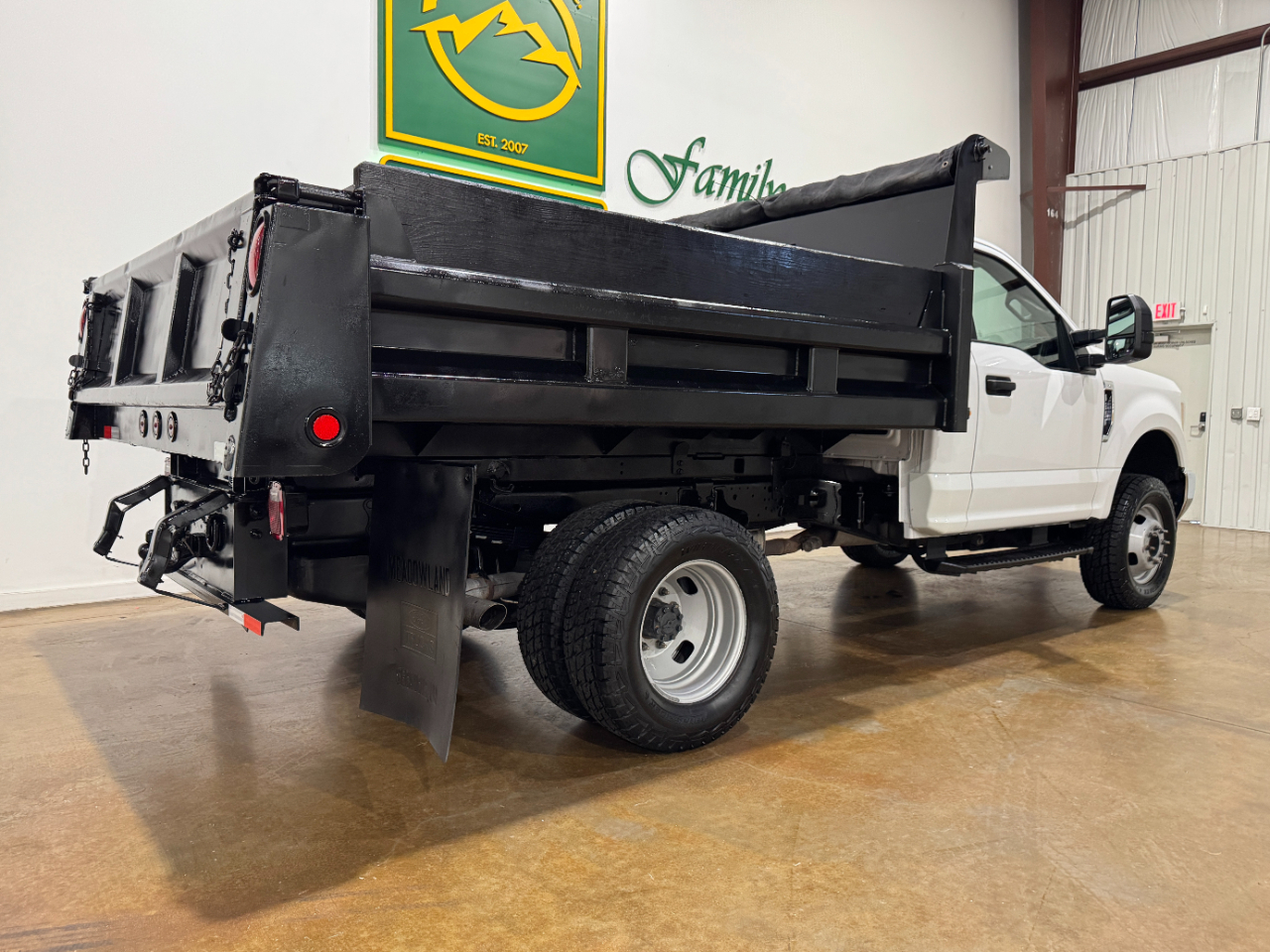 Ford Super Duty F-350 DRW  2017