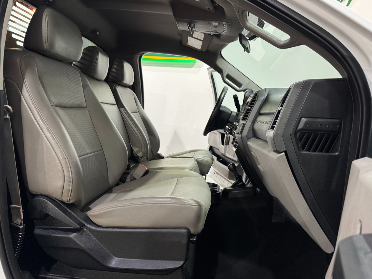 Ford Super Duty F-350 DRW  2017