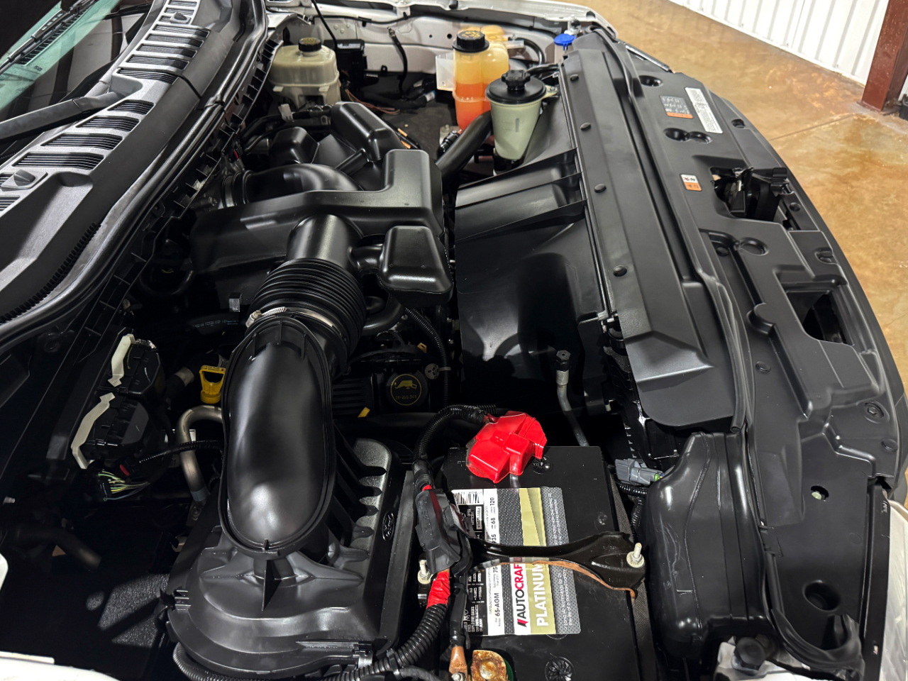 Ford Super Duty F-350 DRW  2017