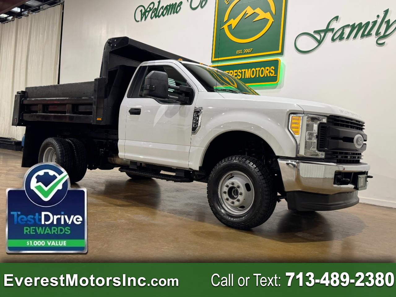 Ford Super Duty F-350 DRW  2017