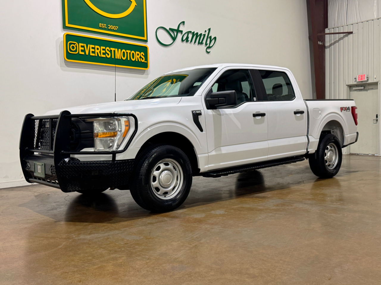 2022 Ford F-150 XL photo 3