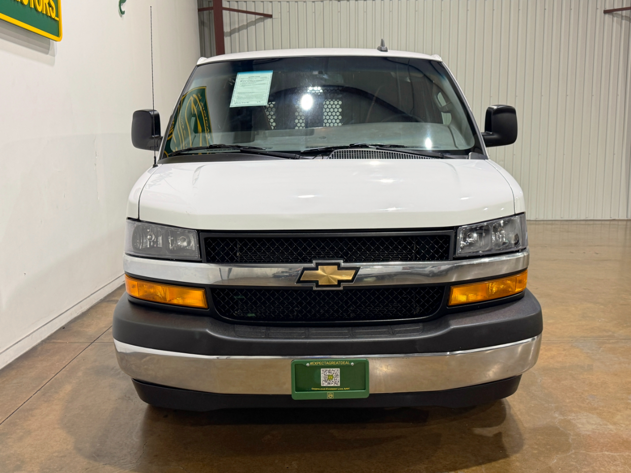 2020 Chevrolet Express Cargo Van 2500 photo 2