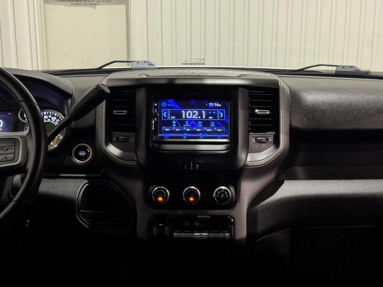 2020 Ram 5500 photo 17