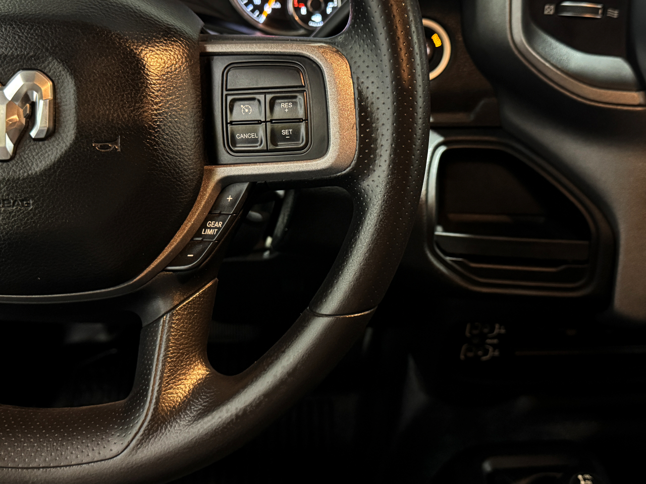 2020 Ram 5500 photo 19