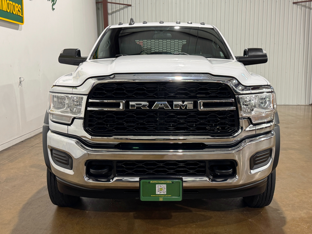 2022 Ram 4500 Tradesman photo 2