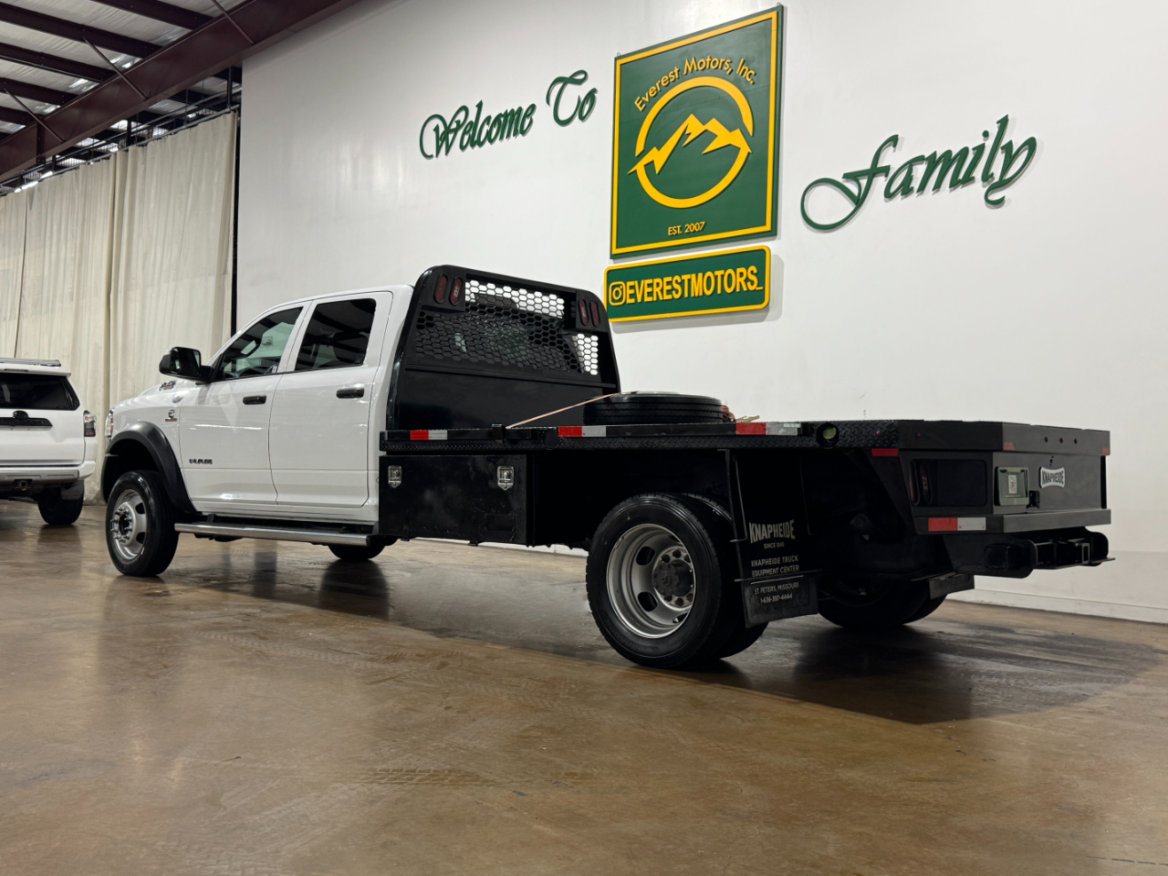 2022 Ram 4500 Tradesman photo 5