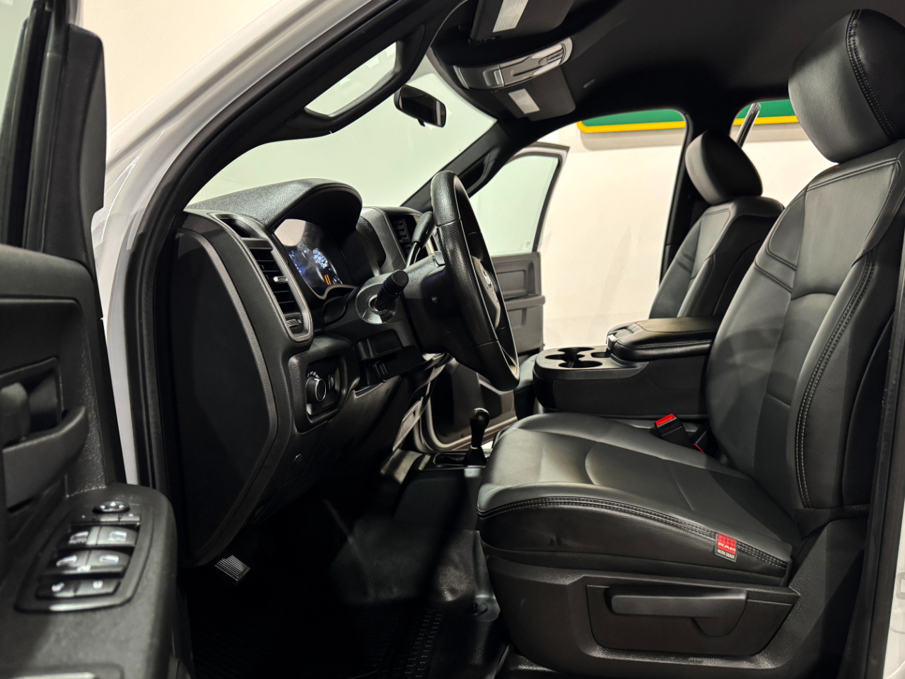 2022 Ram 4500 Tradesman photo 11