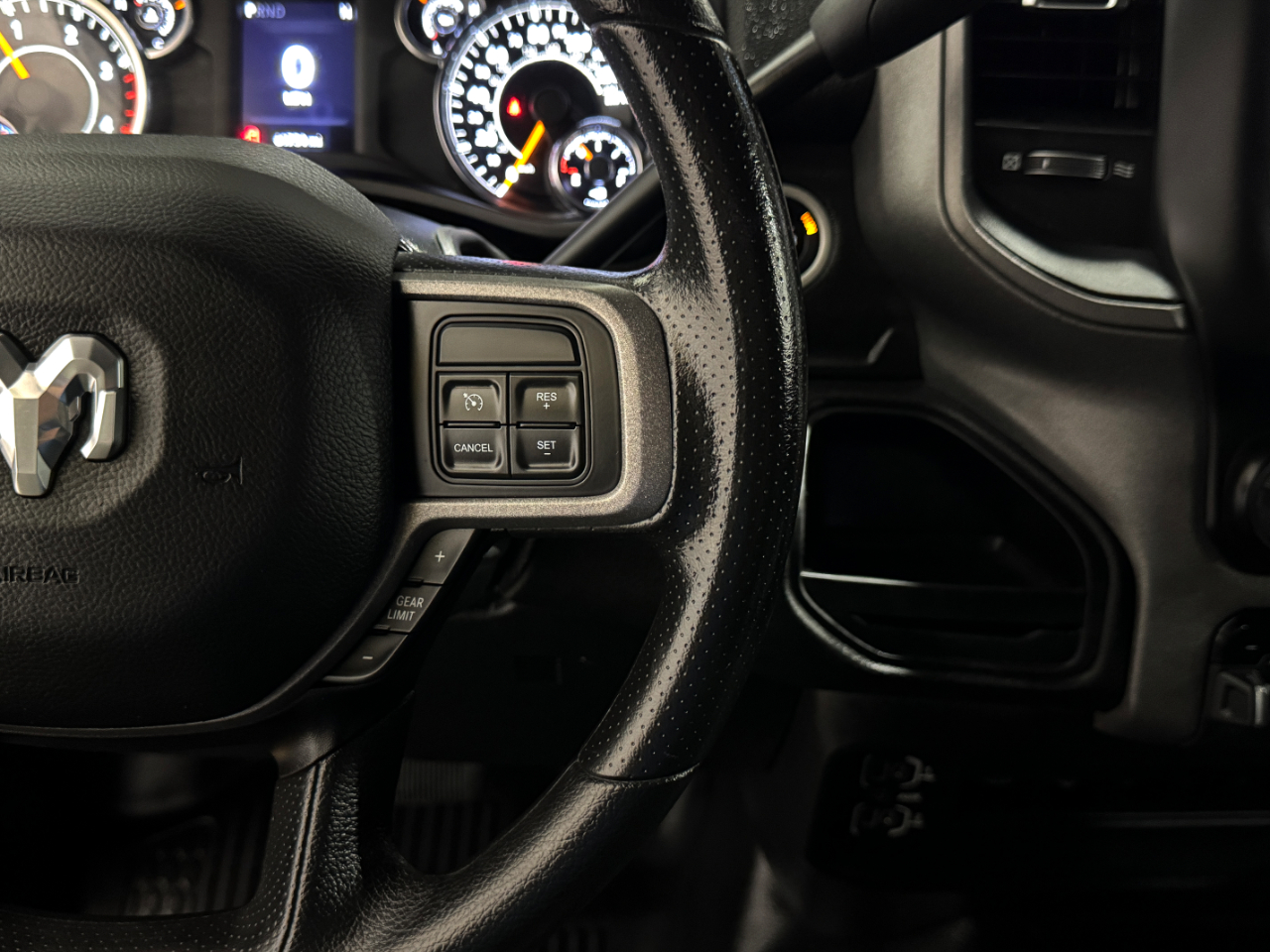2022 Ram 4500 Tradesman photo 22