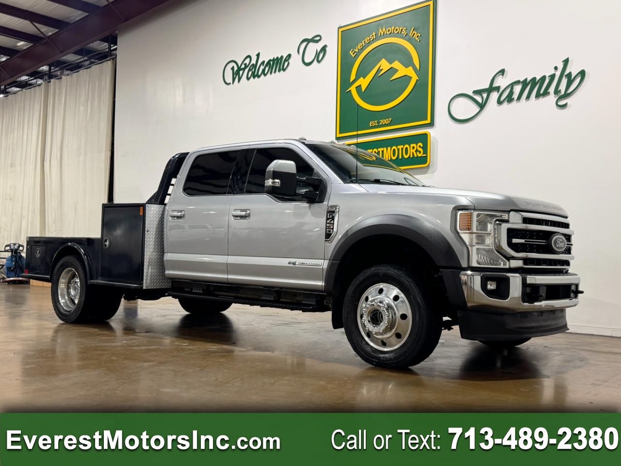 2022 Ford Super Duty F-450 DRW LARIAT 4X4 CC 9FT FLATBED 6.7L DIESEL 1OWNER PTO