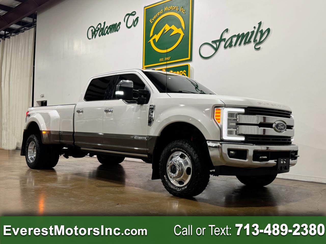 2017 Ford Super Duty F-350 DRW KINGRANCH ULTIMATE 4X4 CREWCAB 176"WB 6.7L DIESEL