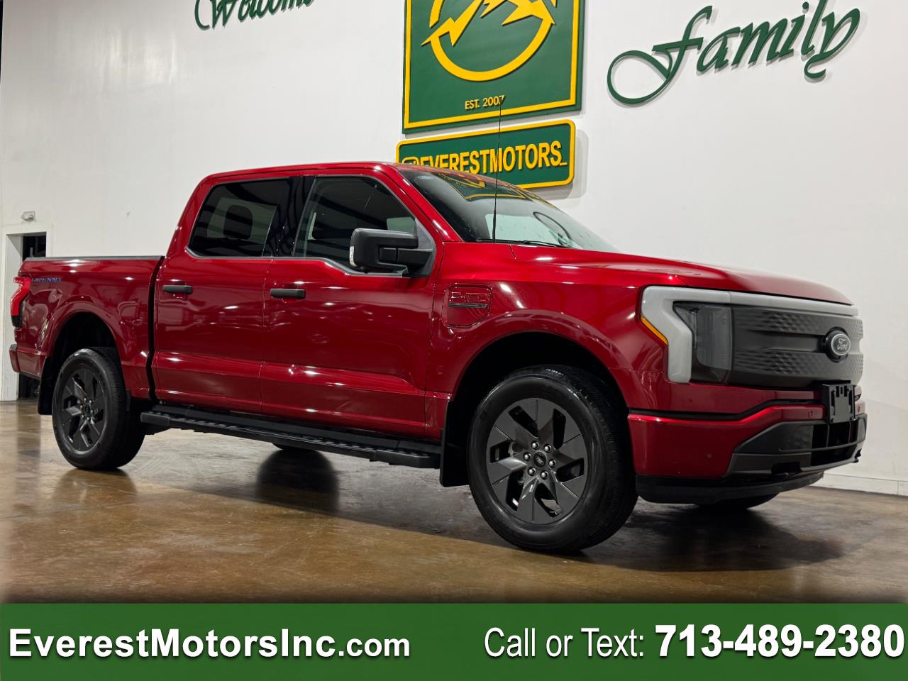 2023 Ford F-150 Lightning XLT 4X4 SUPERCREW DUAL EMOTOR 1OWNER RAPID RED