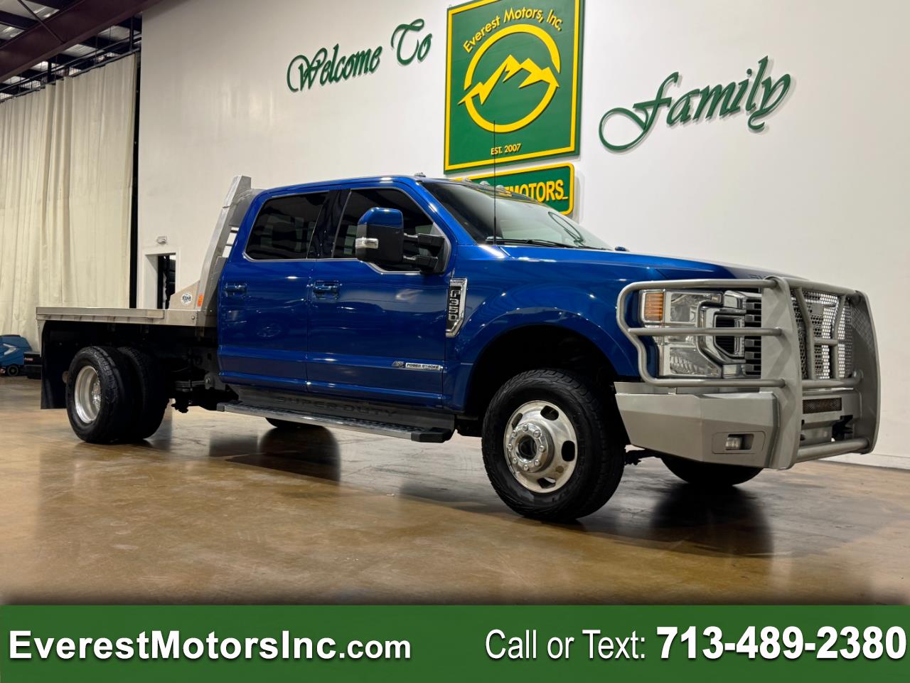 2022 Ford Super Duty F-350 DRW LARIAT 4X4 CREWCAB 8FT FLATBED 6.7L DIESEL 1OWNER