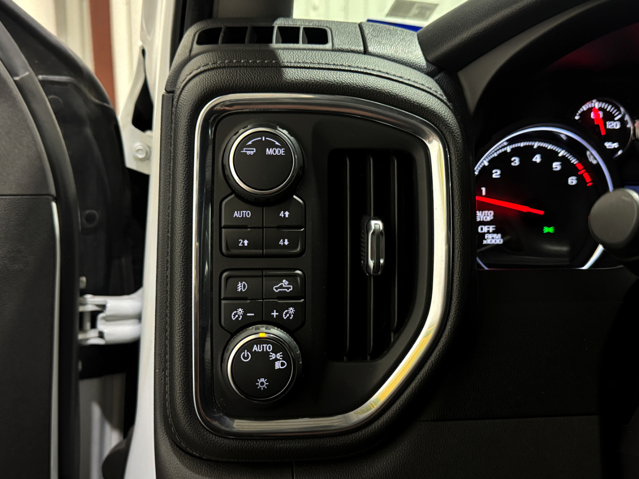 Chevrolet Silverado 1500  2021