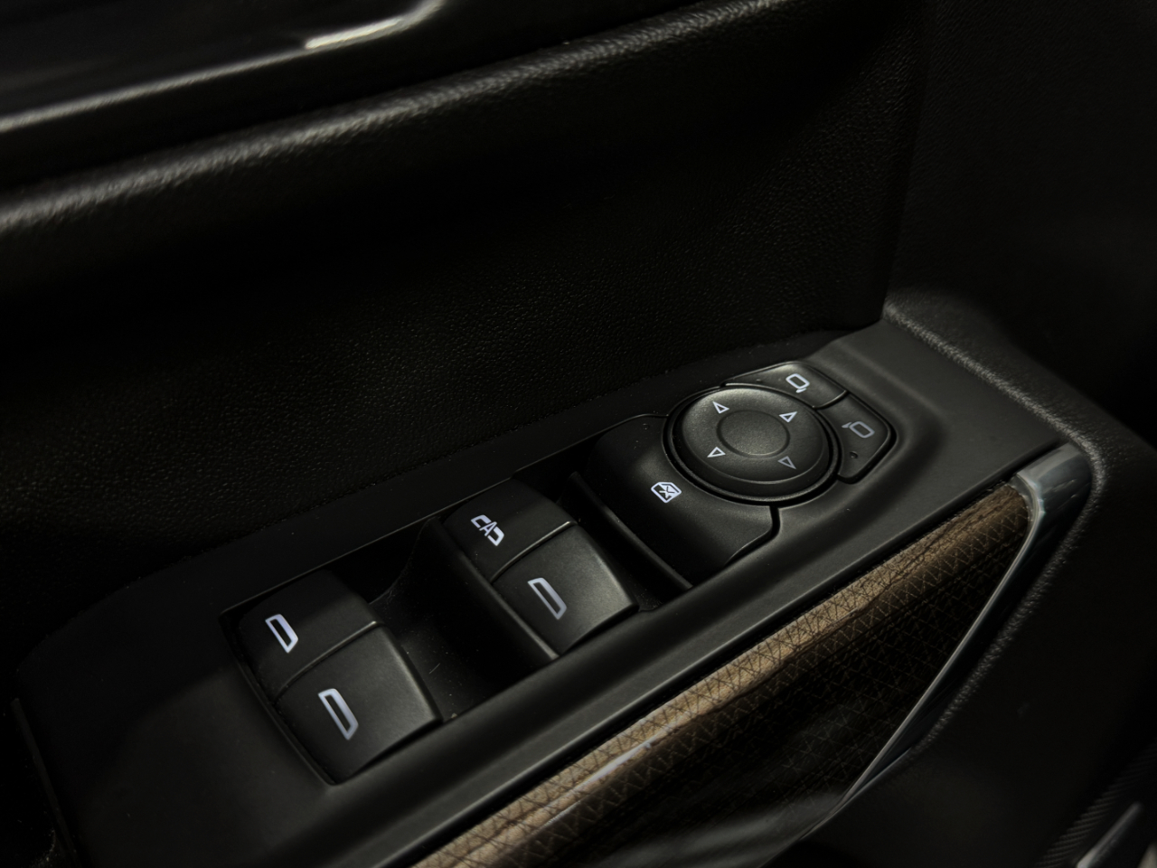 Chevrolet Silverado 1500  2021