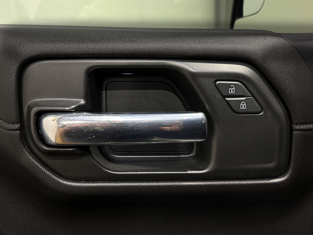 Chevrolet Silverado 1500  2021