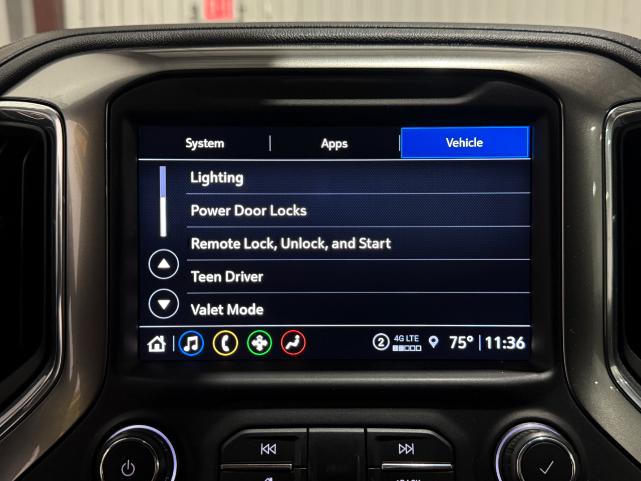 Chevrolet Silverado 1500  2021