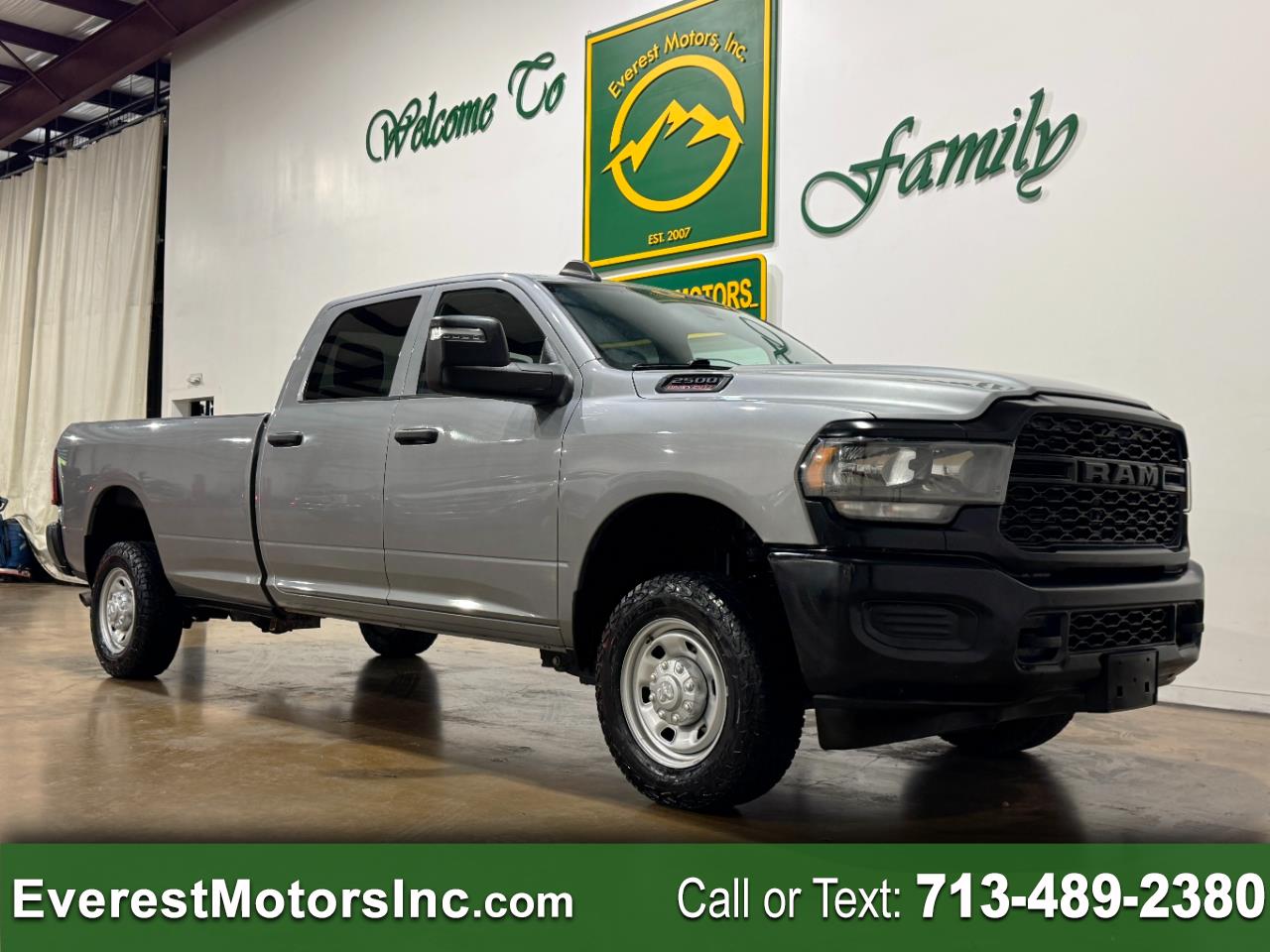 2023 RAM 2500 TRADESMAN 4X4 CREWCAB LONGBOX 6.4L V8 GAS 1OWNER