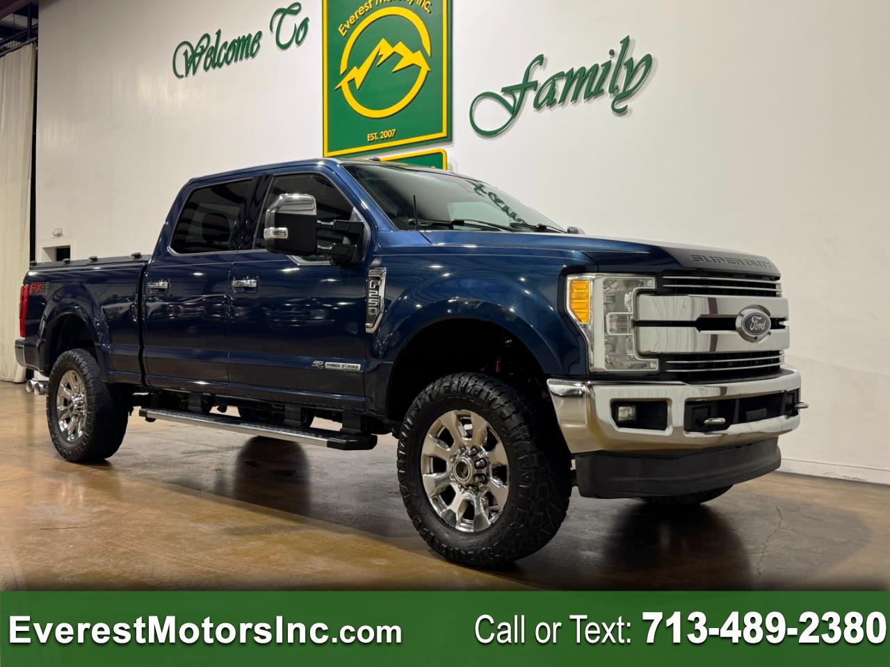 2017 Ford F-250 Super Duty Lariat's photo