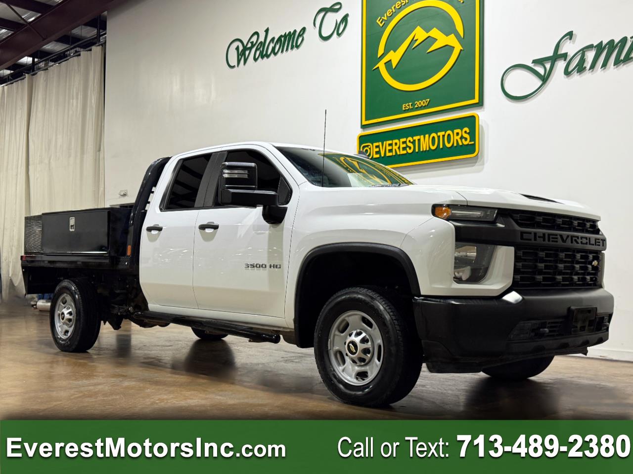 2023 Chevrolet Silverado 3500 WT 4X4 DOUBLE CAB FLATBED 6.6L V8 DIESEL 1OWNER