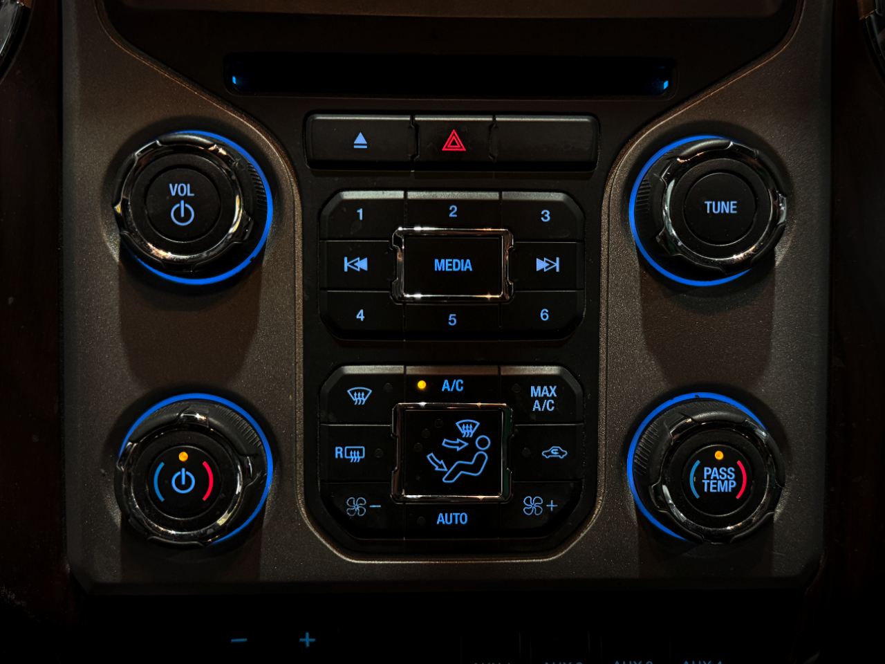 Ford Super Duty F-250 SRW  2016