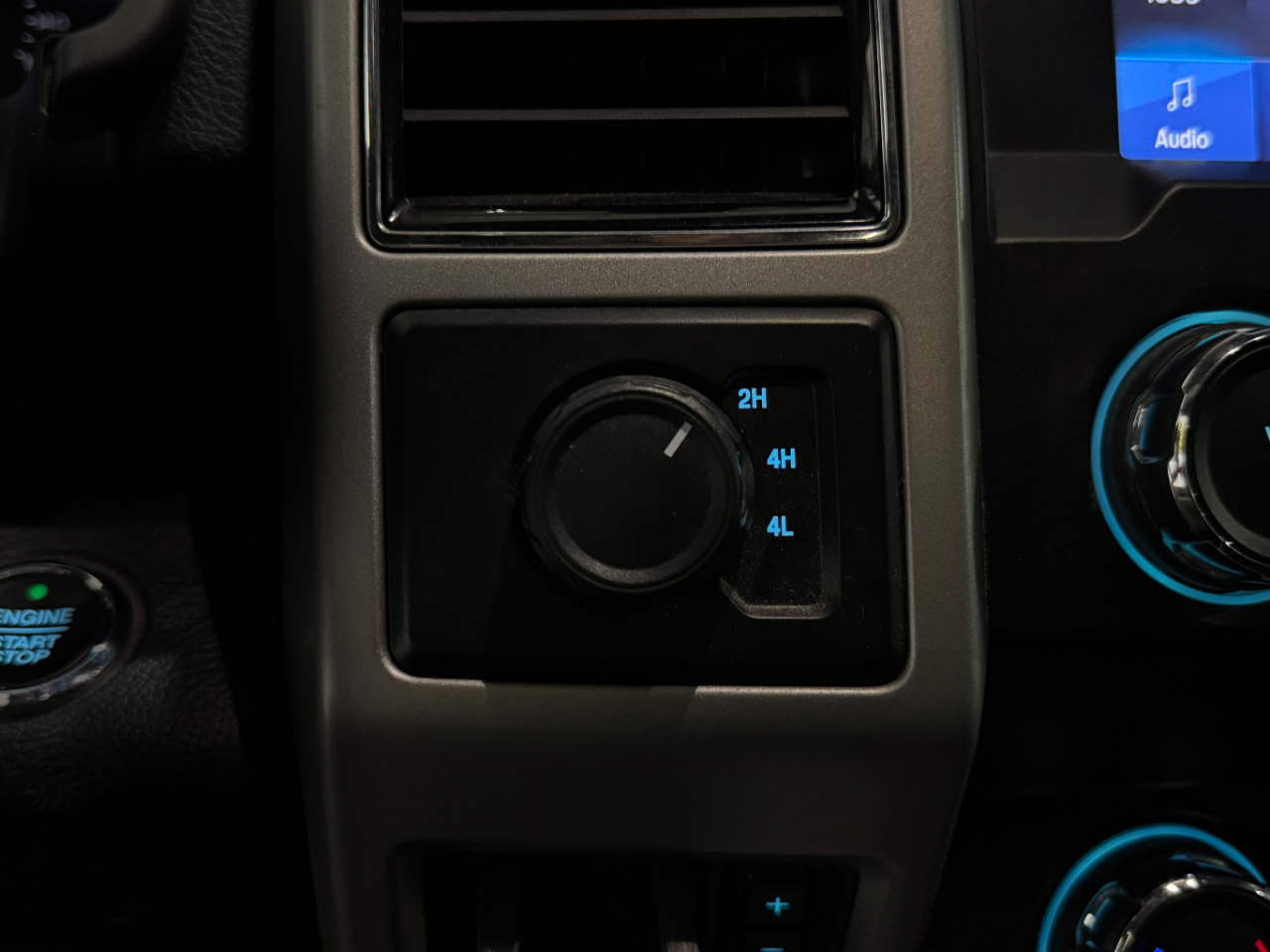 Ford Super Duty F-350 DRW  2021