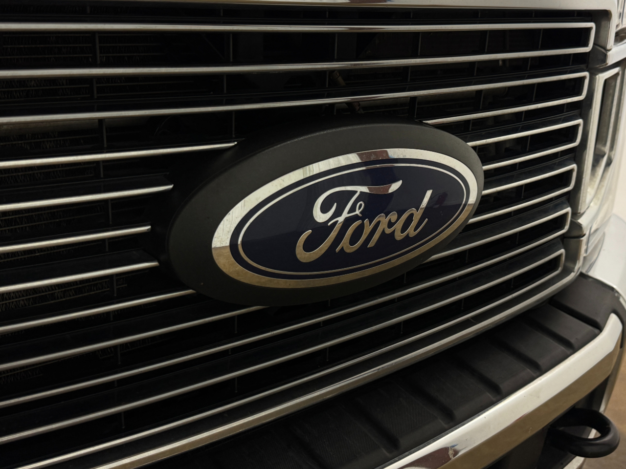 Ford Super Duty F-350 DRW  2021