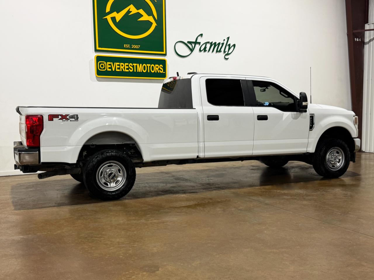 Ford Super Duty F-250 SRW  2022