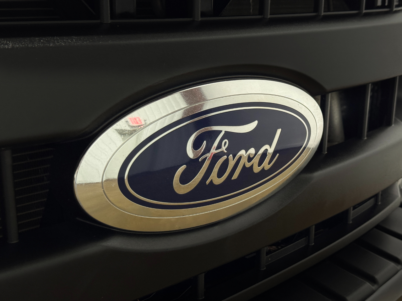 Ford Super Duty F-350 DRW  2022