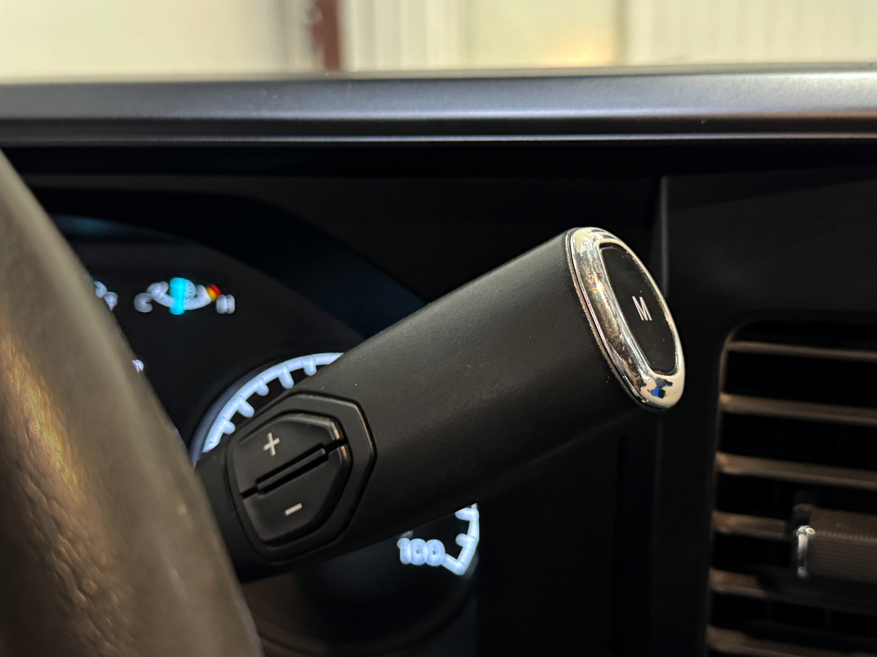 Ford Super Duty F-250 SRW  2023