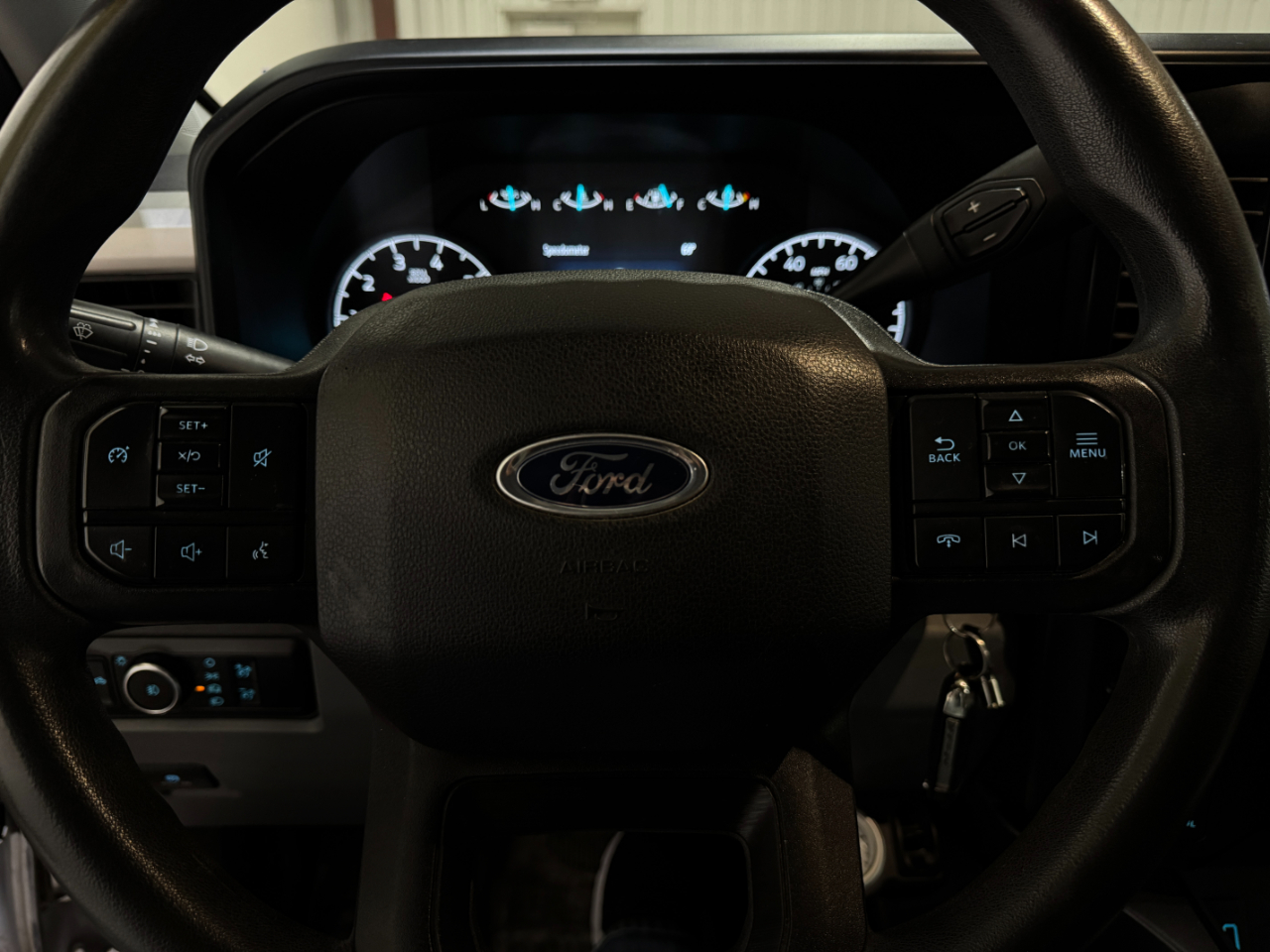 Ford Super Duty F-250 SRW  2023