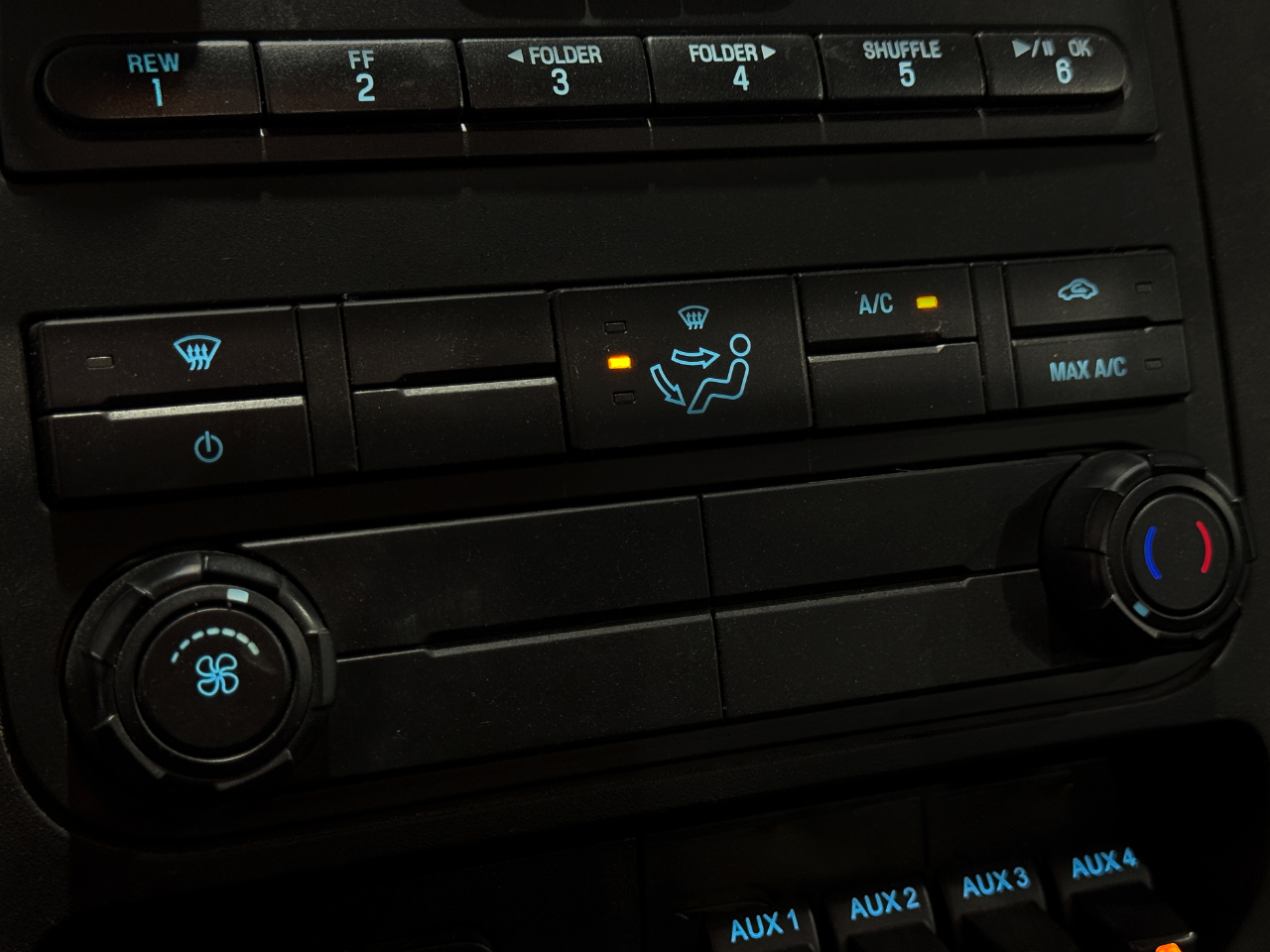 Ford Super Duty F-550 DRW  2012